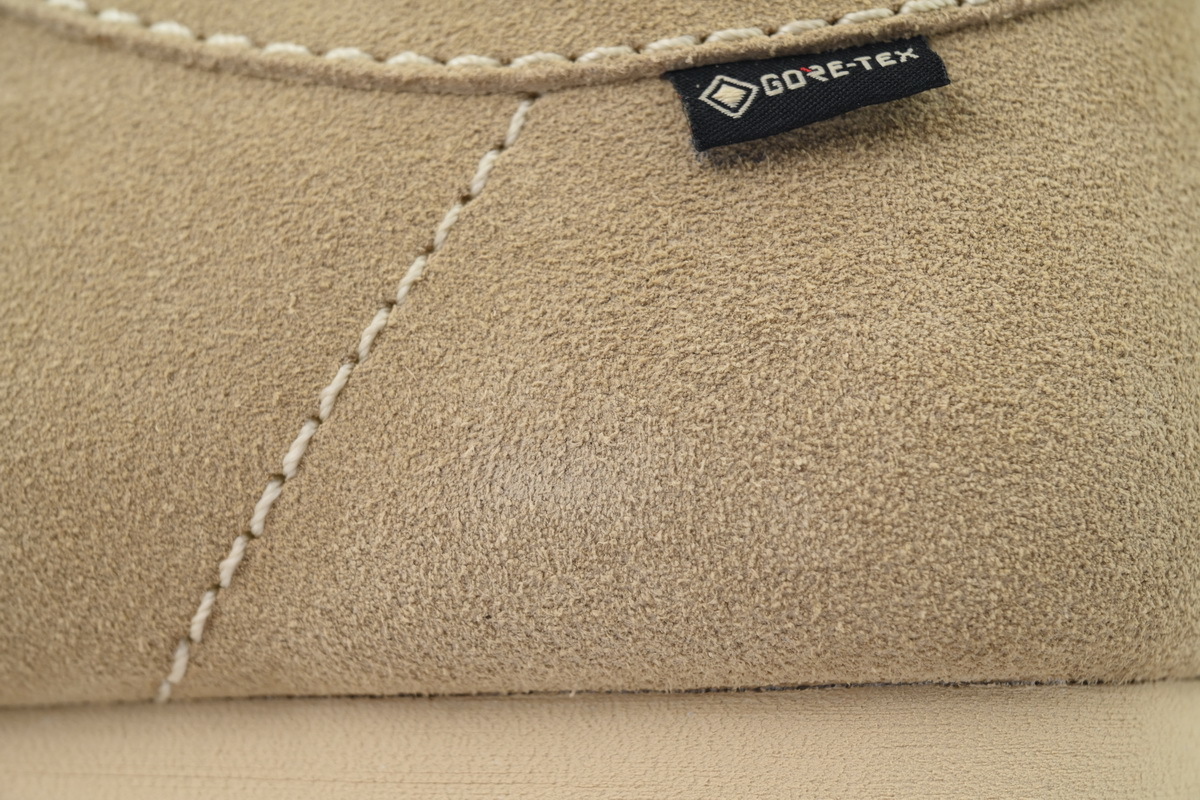 Clarks Originals Wallabee GTX Maple Suede