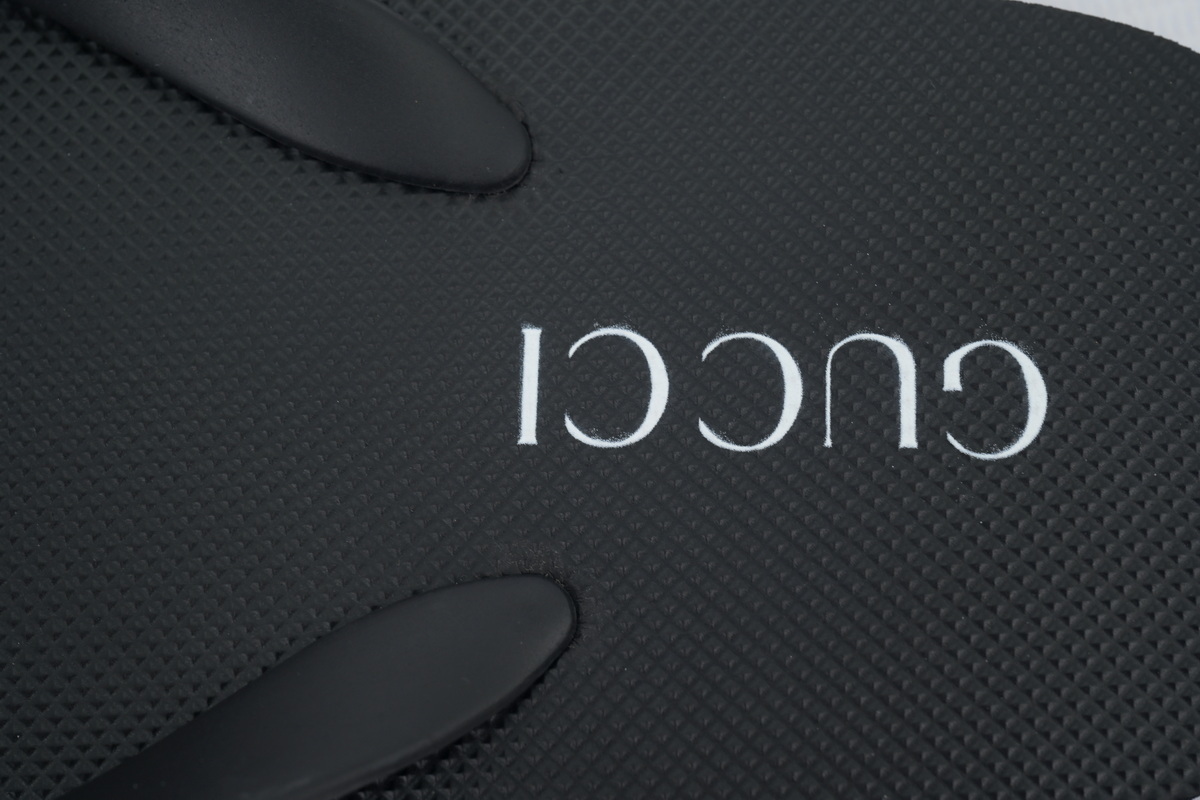 Gucci Flip Flops Blue Bottom Flower All Black