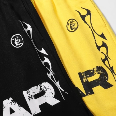 Hellstar Relaxed Elastic Waist Street Wear Cotton Terry Shorts #2509 Black/Yellow 02