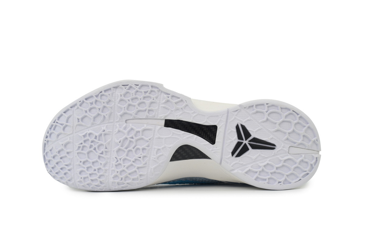 Caitlin Clark x Zoom Kobe 6 Protro Light Armory Blue IQ3672-400