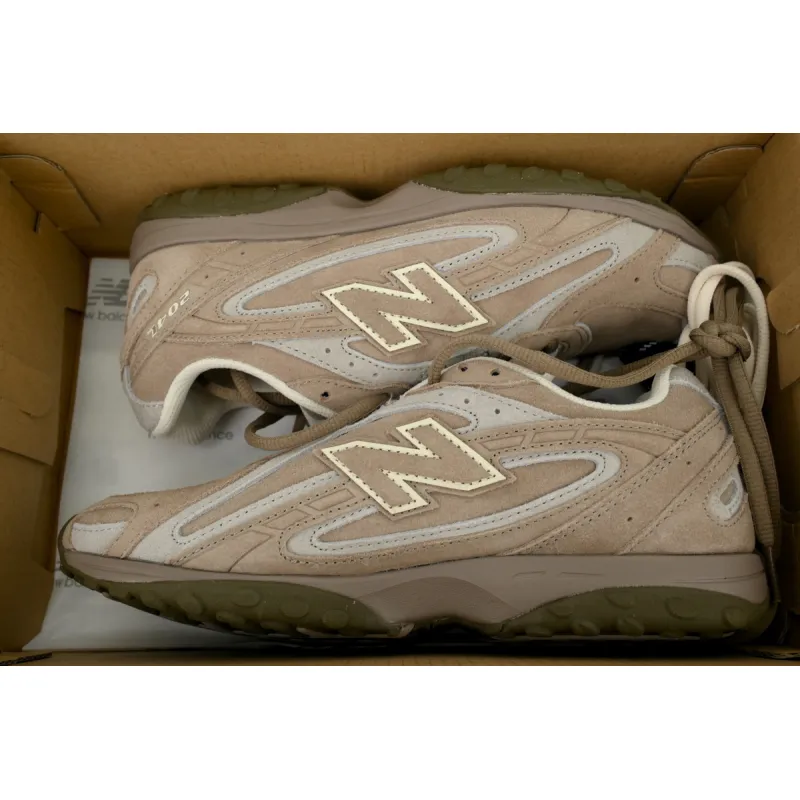 New Balance 204L Mushroom Arid Stone U204LMMA
