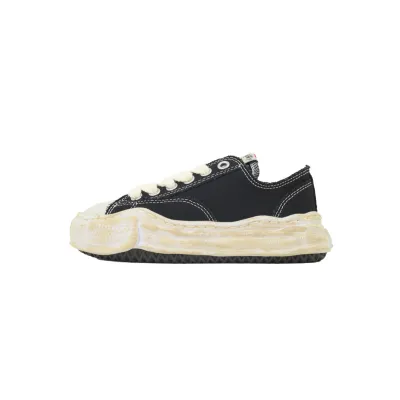 Maison Mihara Yasuhiro Retro Black And White NO.735 01