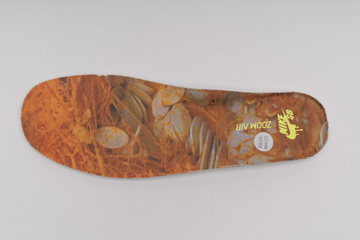 Nike Dunk SB Low Night of Mischief Halloween BQ6817-006