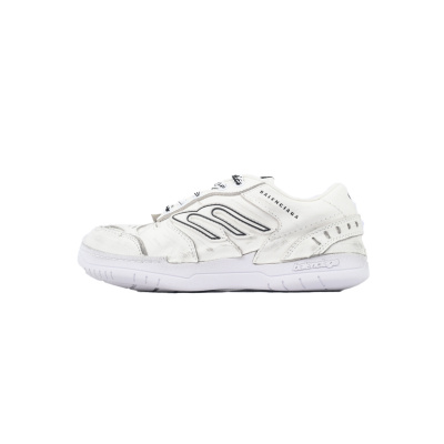 Balenciaga HAMPTONS WORN-OUT White 841765 WCURB 9141 01