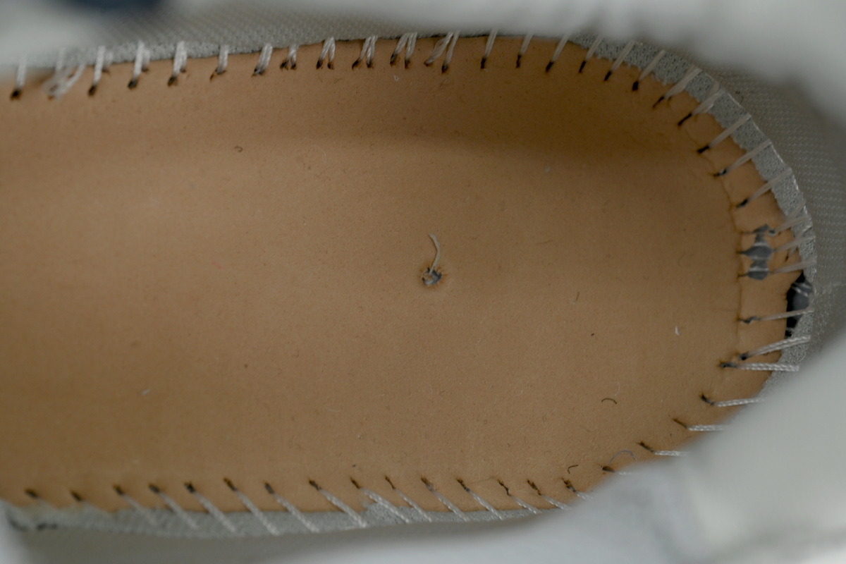 Balenciaga Light Grey Deep Orchid 772767 W3RNY 0322