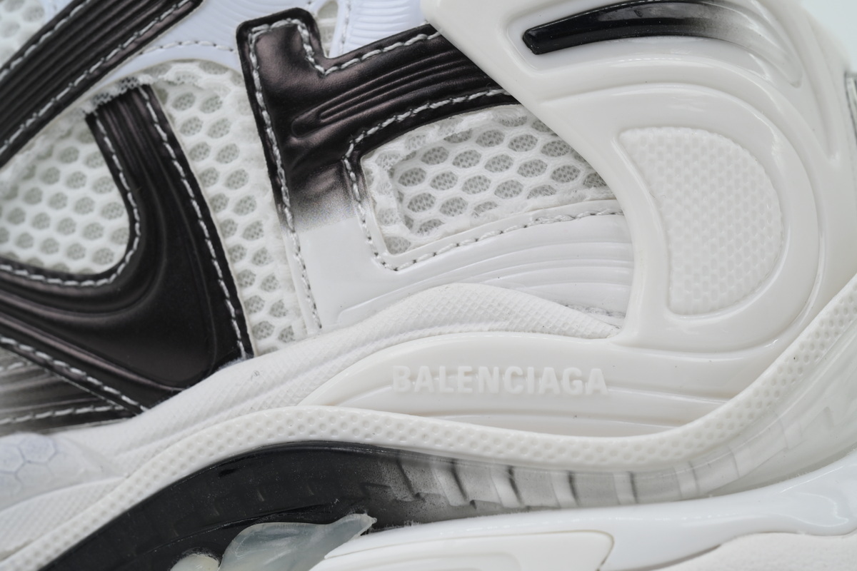Balenciaga Runner Sneaker Gradient White Black 772774 WRUNG 9010