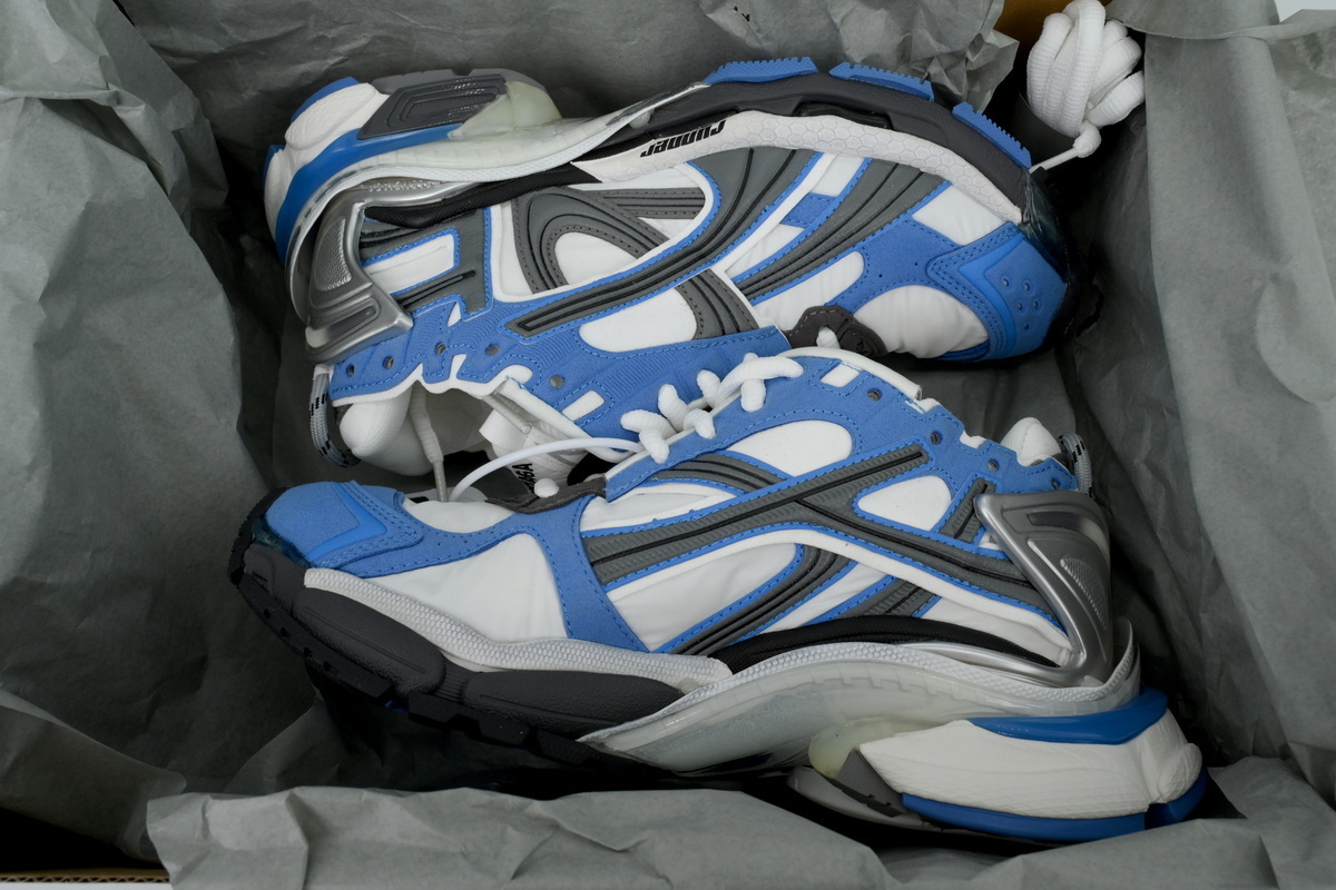 Balenciaga Runner Sneaker Worn Out Blue Grey 772774 W3RNY 4912