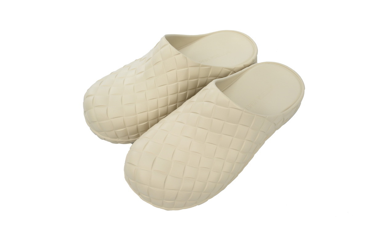 Bottega Veneta Slider Sandals Beige