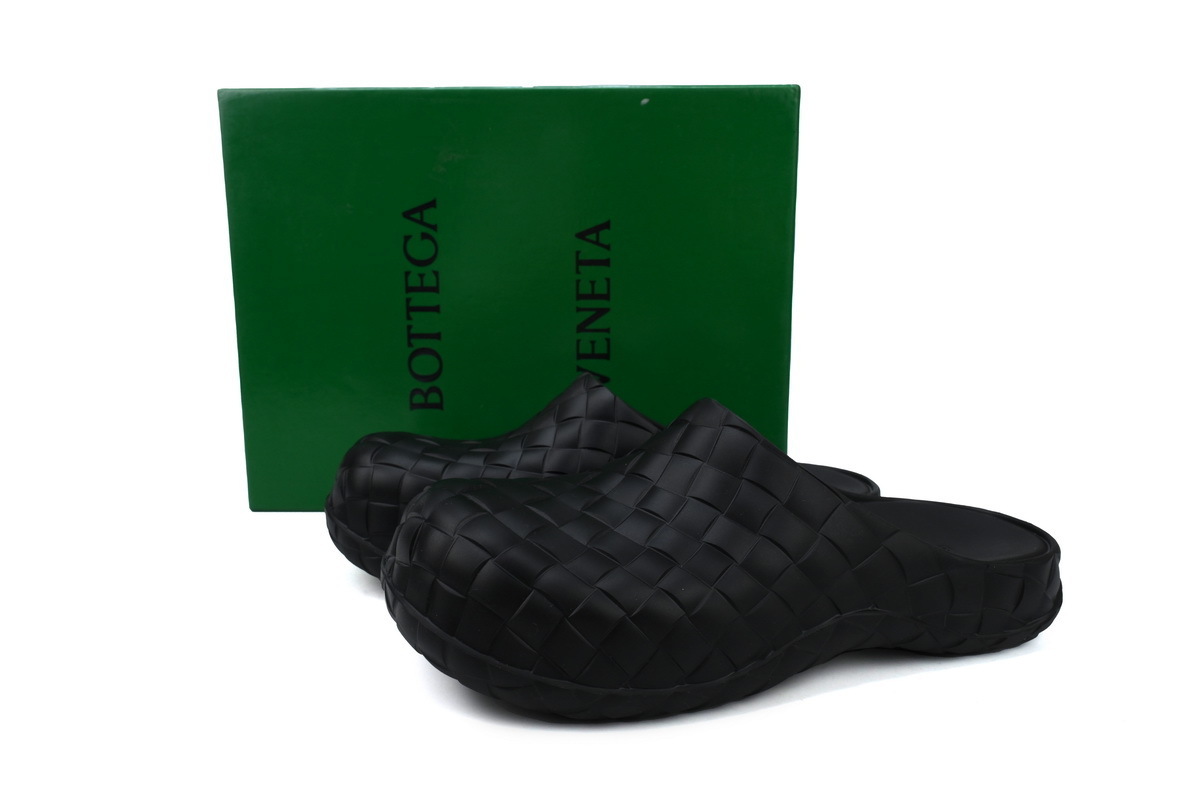 Bottega Veneta Slider Sandals Black