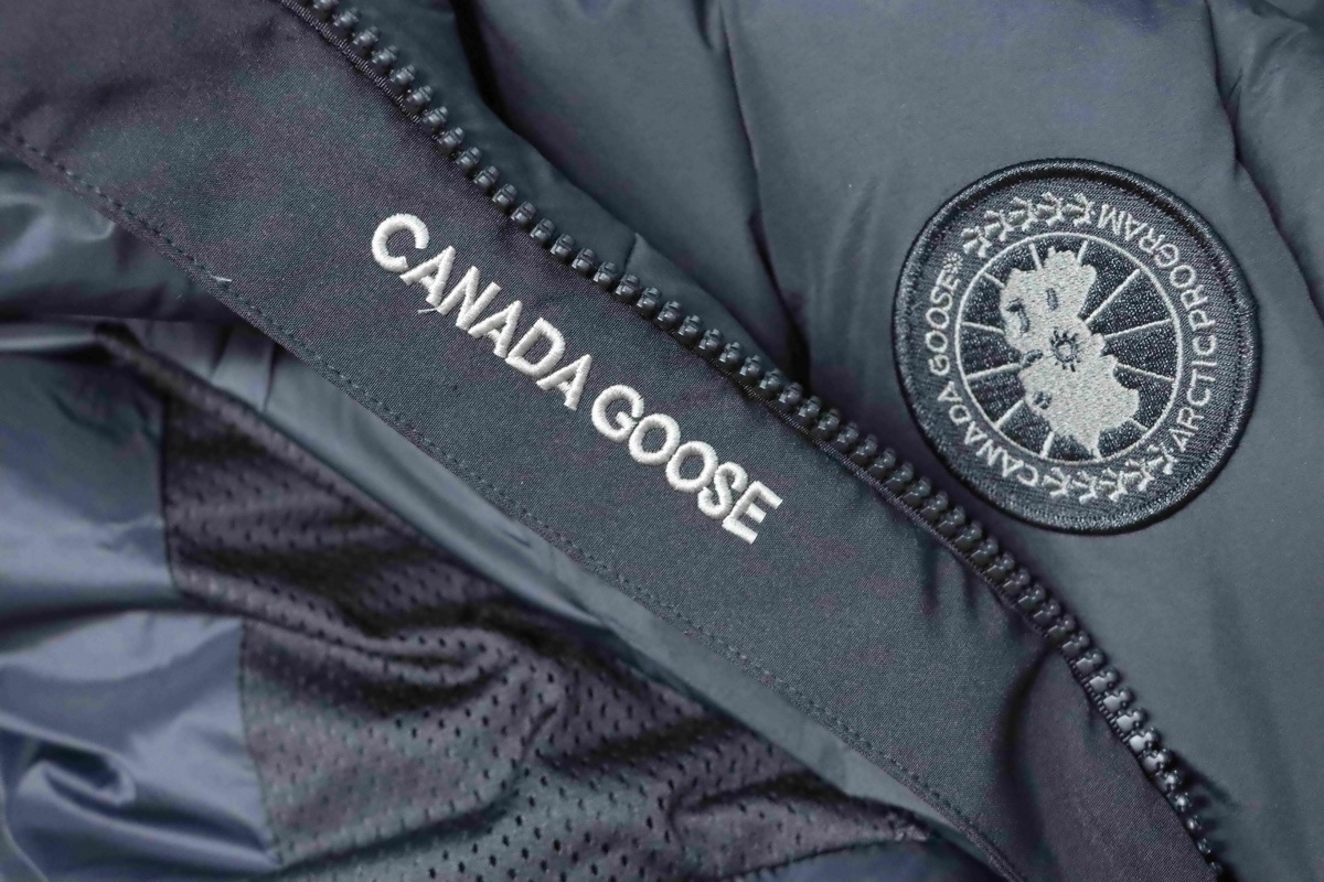 Canada Goose Black Label Down Jacket Black