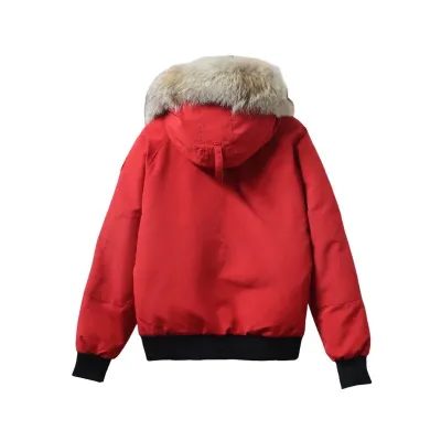 Canada Goose Chilliwack Bomber Jacket Short Down Jacket PBI Red 02