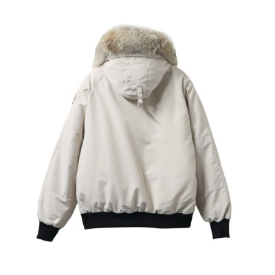 Canada Goose Chilliwack Bomber Jacket Short Down Jacket PBI White 02