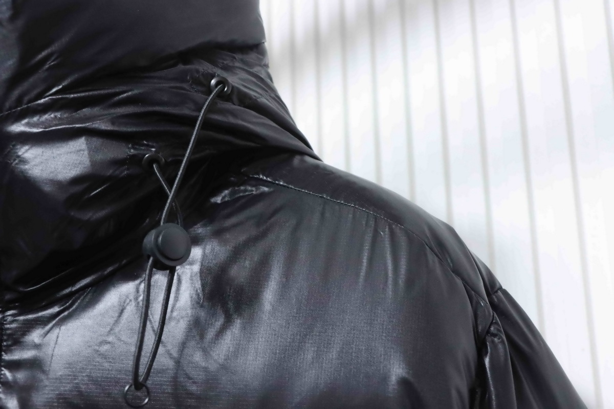 Canada Goose Crofton Slim-Fit Recycled Nylon-Ripstop Hooded Down Jacket Black