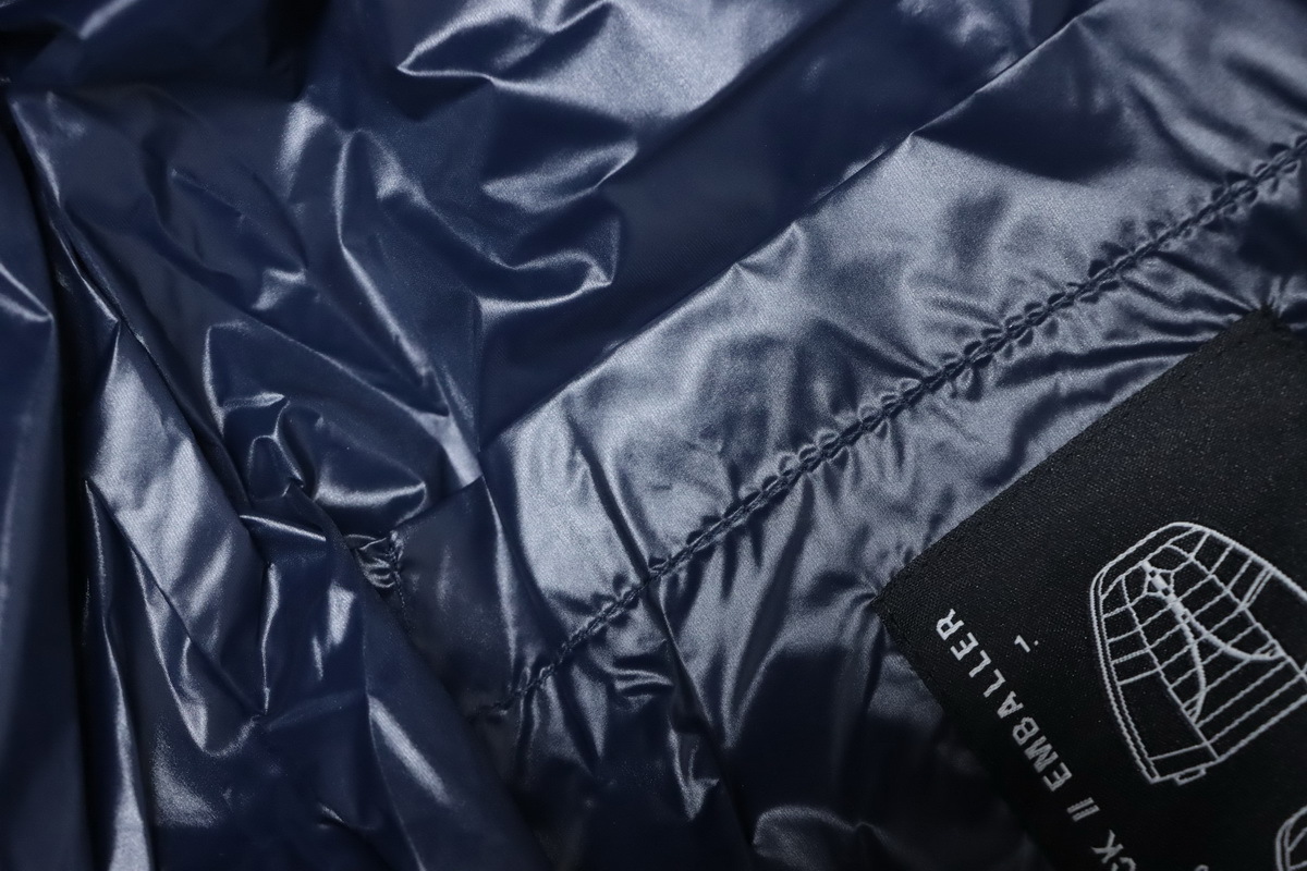 Canada Goose Crofton Slim-Fit Recycled Nylon-Ripstop Hooded Down Jacket Dark Blue