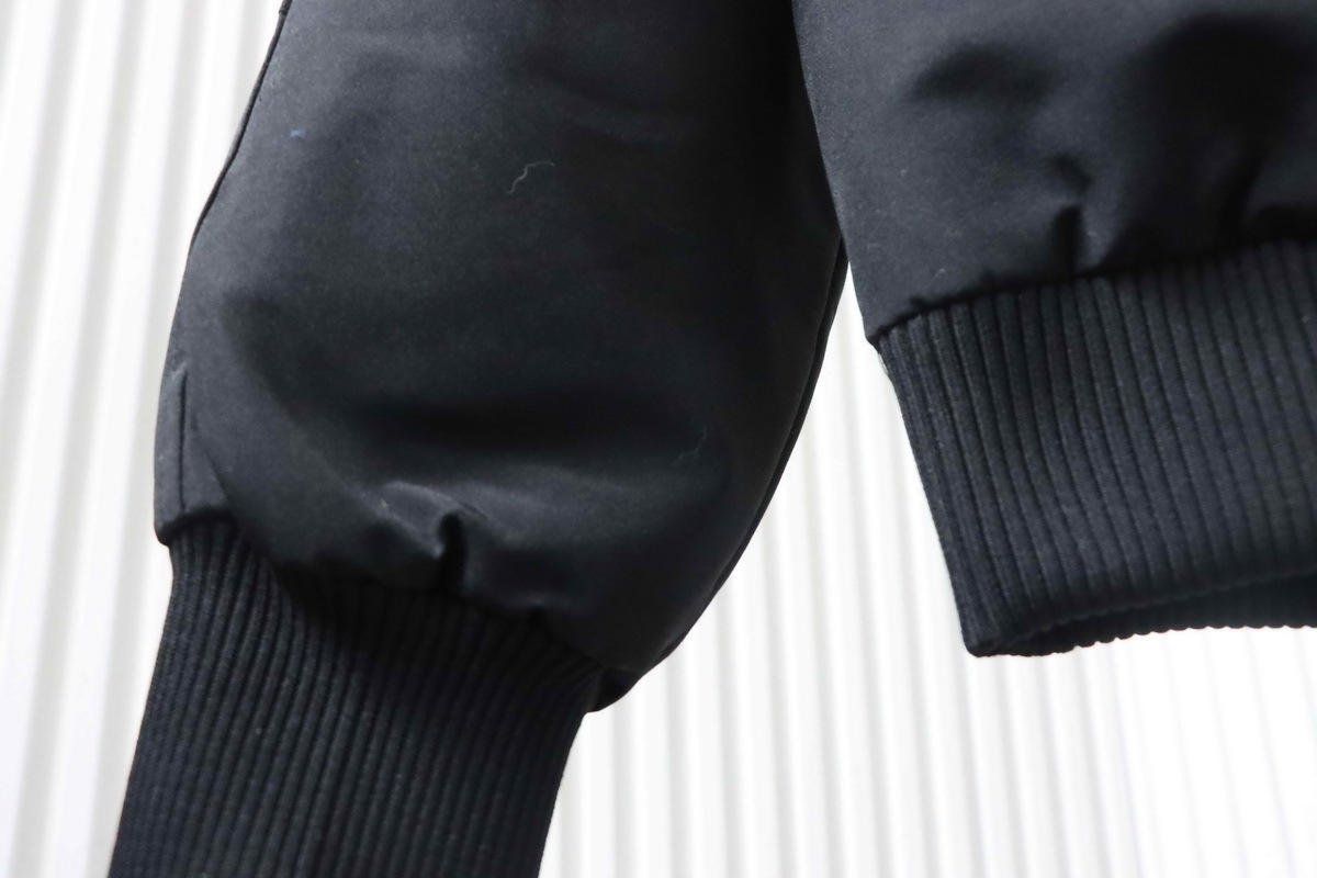 Canada Goose Chilliwack Bomber Jacket Short Down Jacket PBI Black