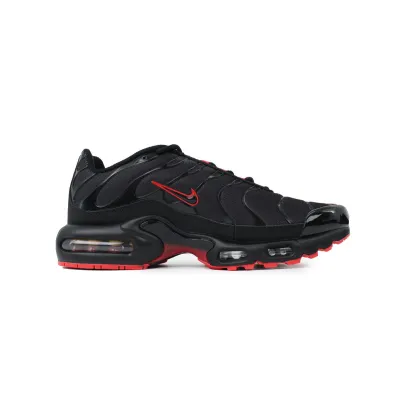Nike Air Max Plus Sith Lightsaber IM4868-010 02