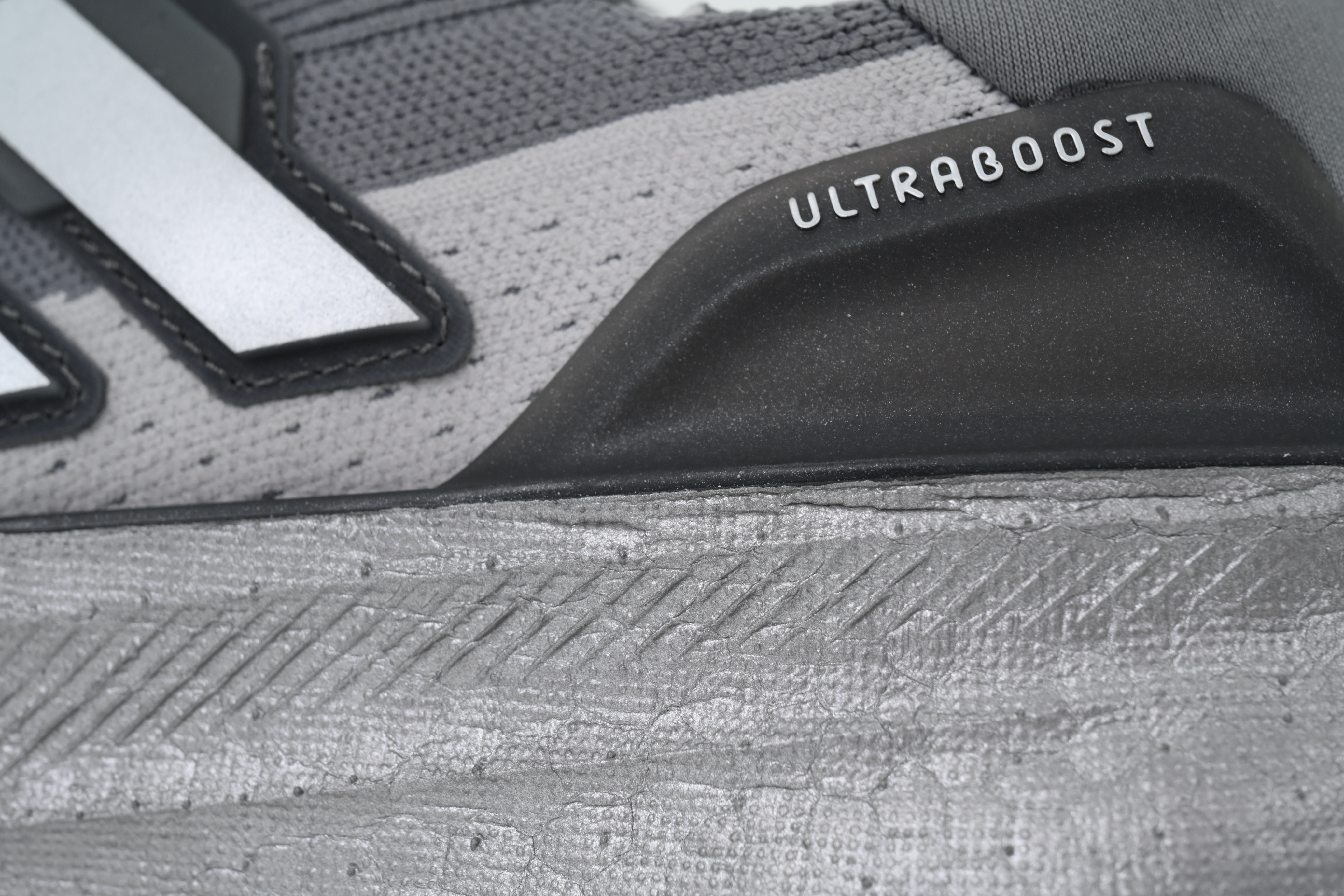 Adidas Ultra Boost 5 Grey Silver Metallic IF1483