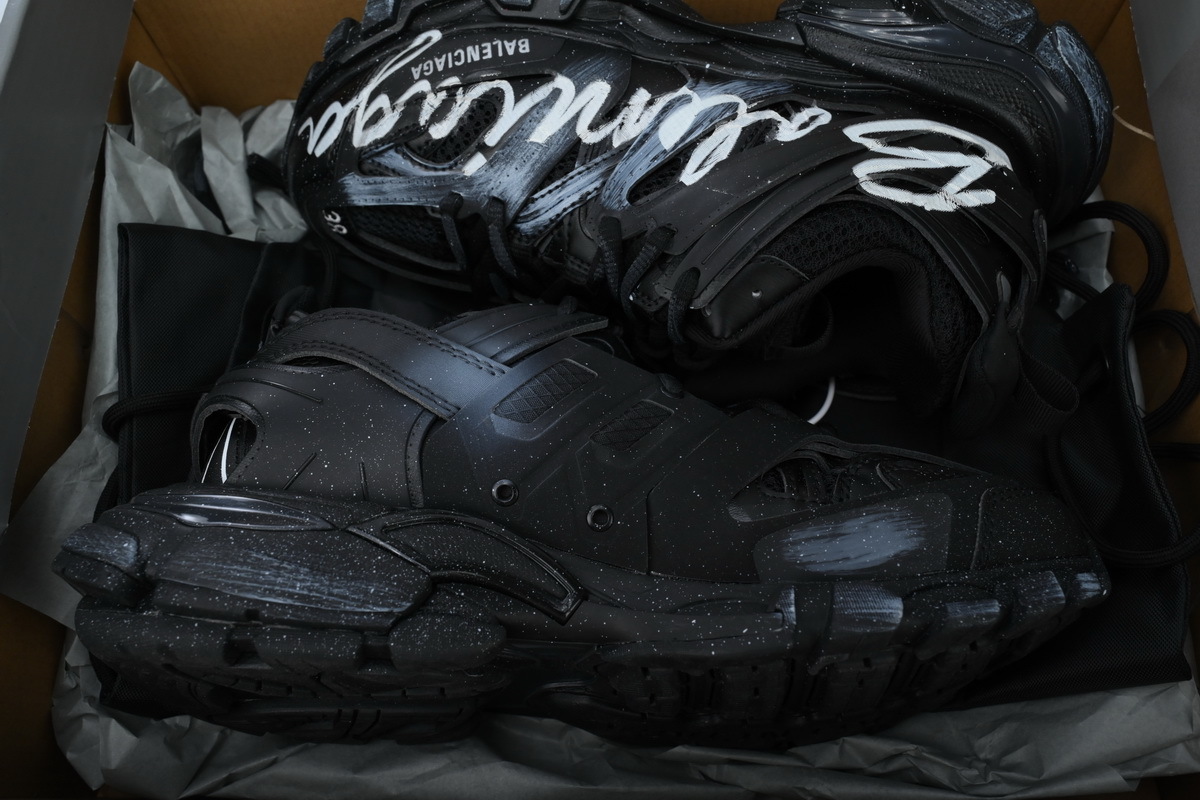 Balenciaga Track Sneaker White Graffiti 542436 WTRHW 1090