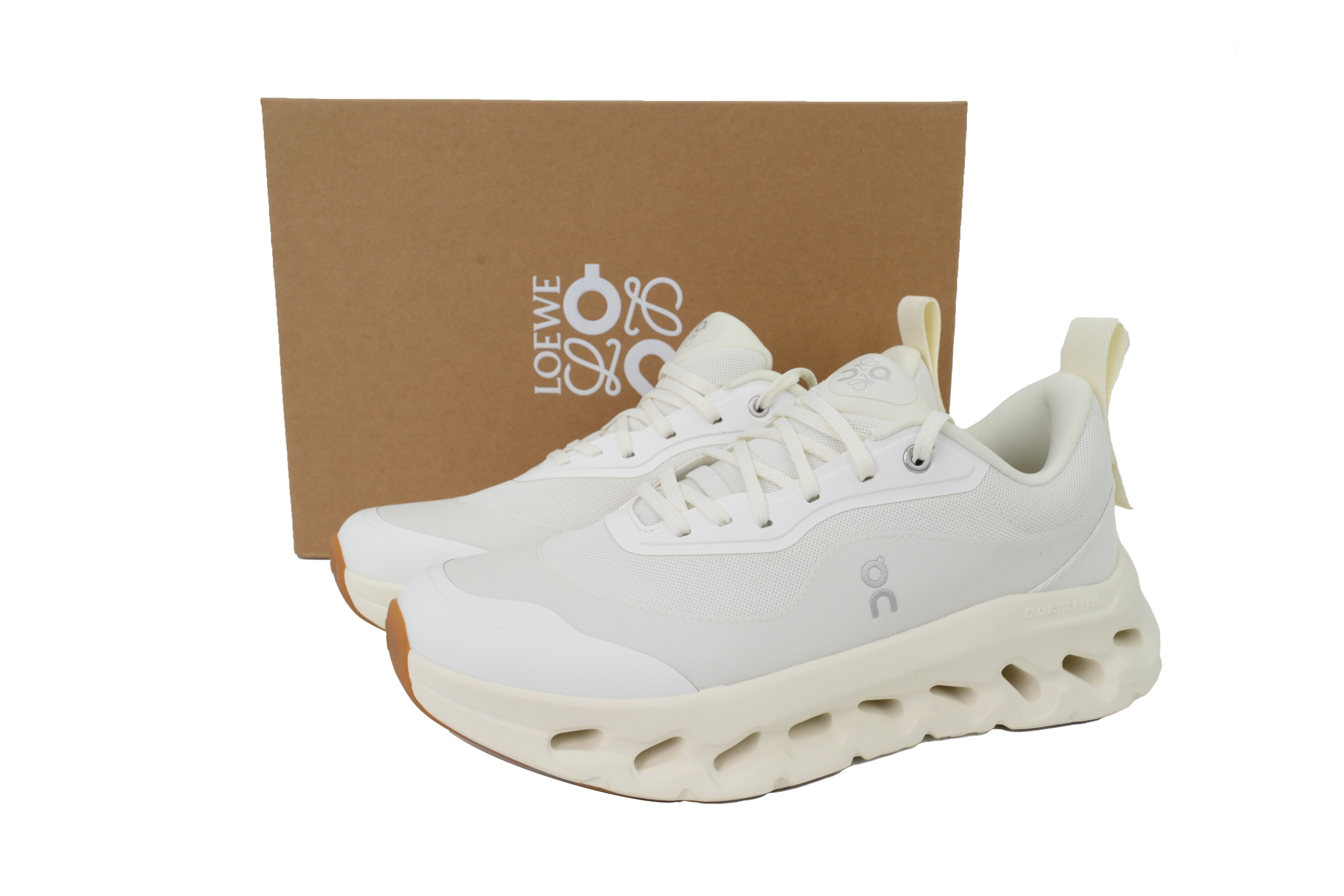 ON Loewe x Cloudtilt White