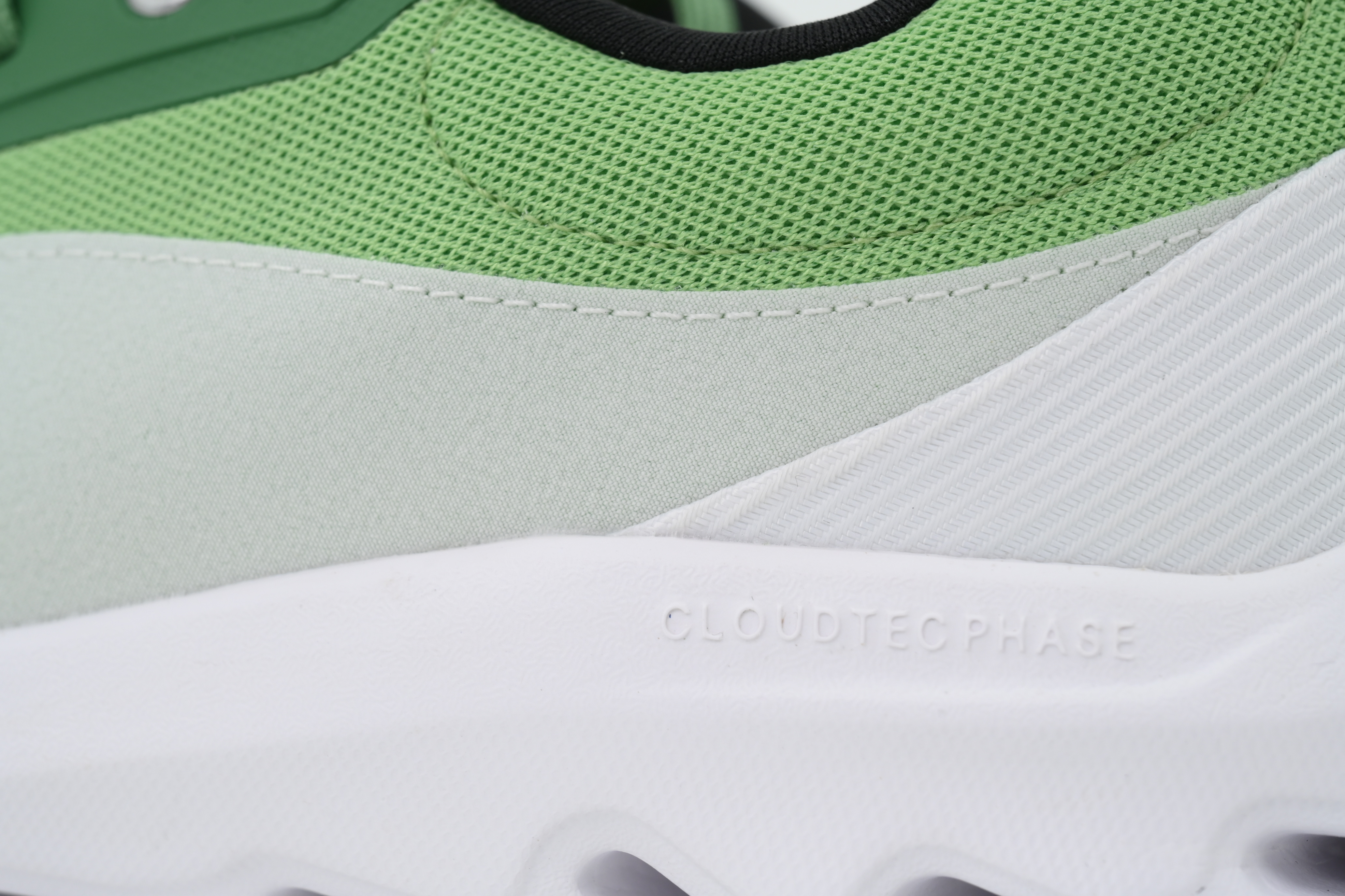 ON Loewe x Cloudtilt White Green