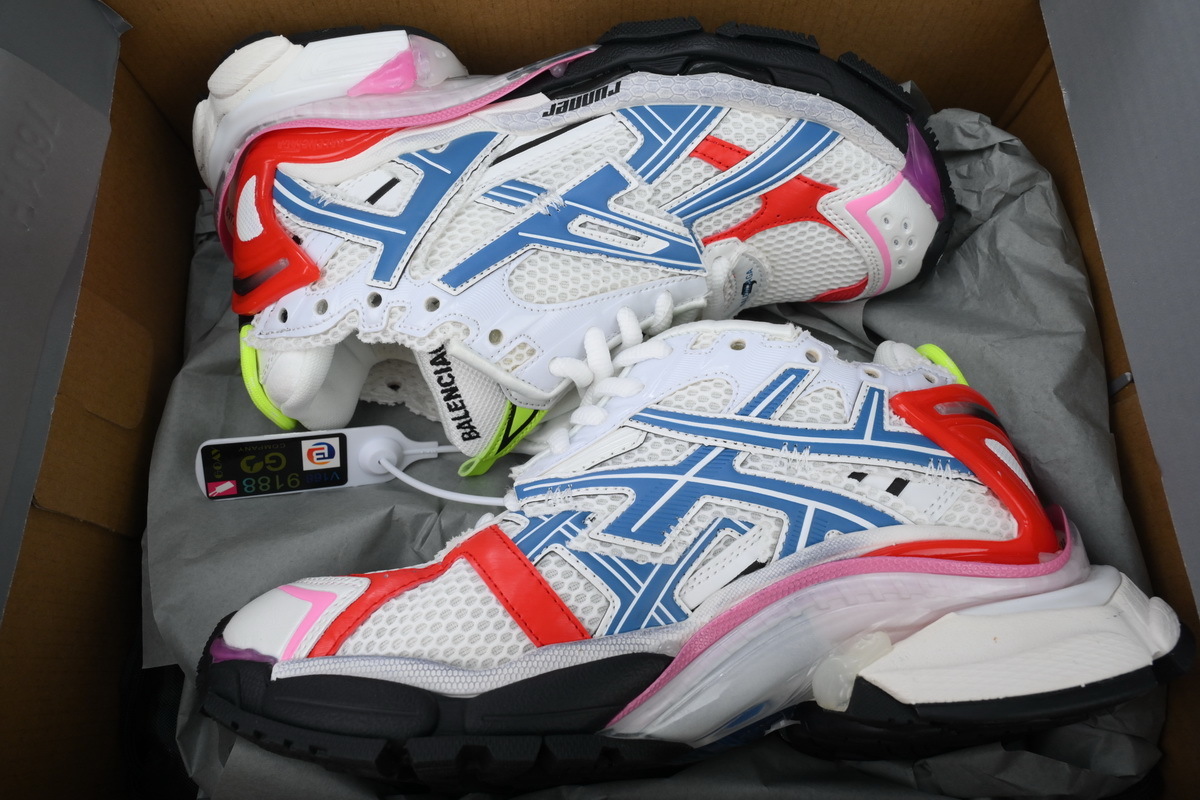 Balenciaga Runner White-Blue--Red 677402 W3RB6 9645