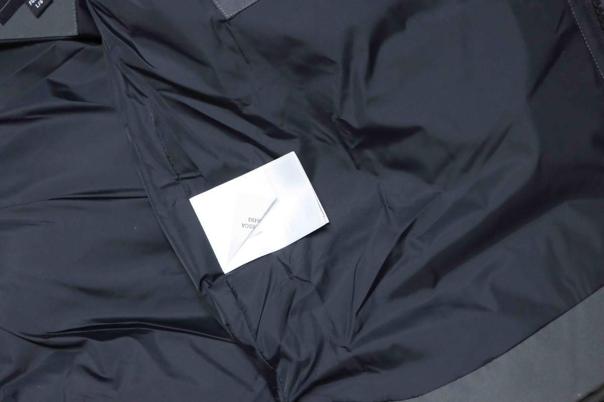 Canada Goose 17 Black Label Model Down Jacket Gray