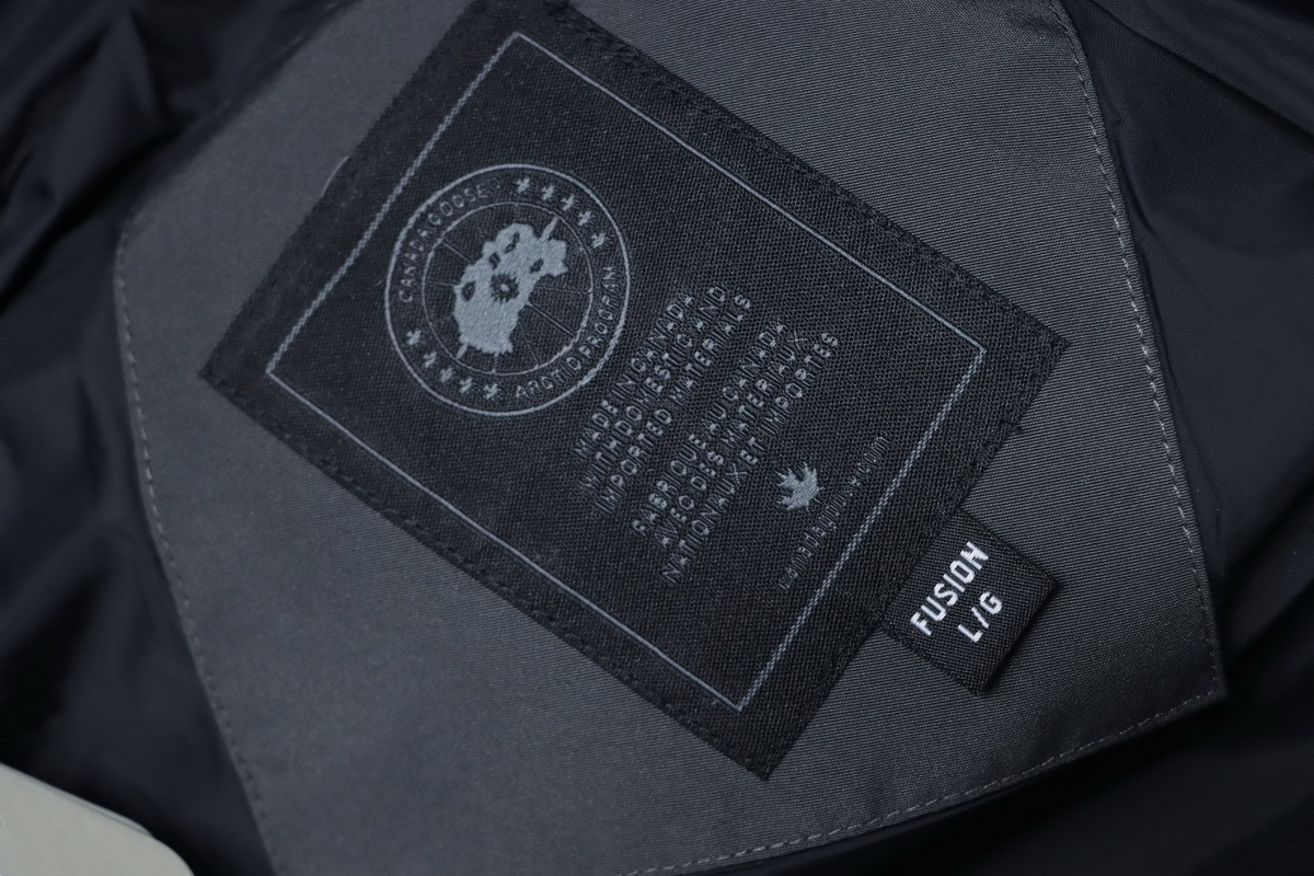 Canada Goose 17 Black Label Model Down Jacket Gray