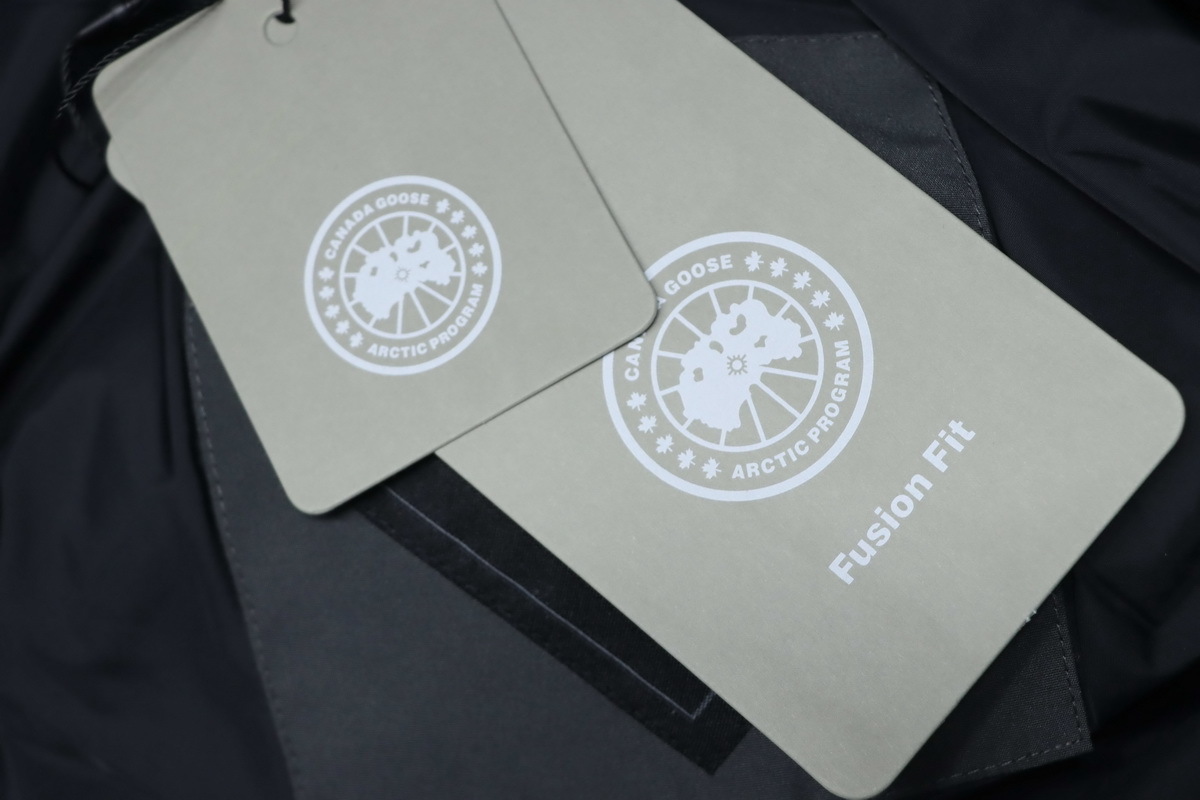 Canada Goose 17 Black Label Model Down Jacket Gray