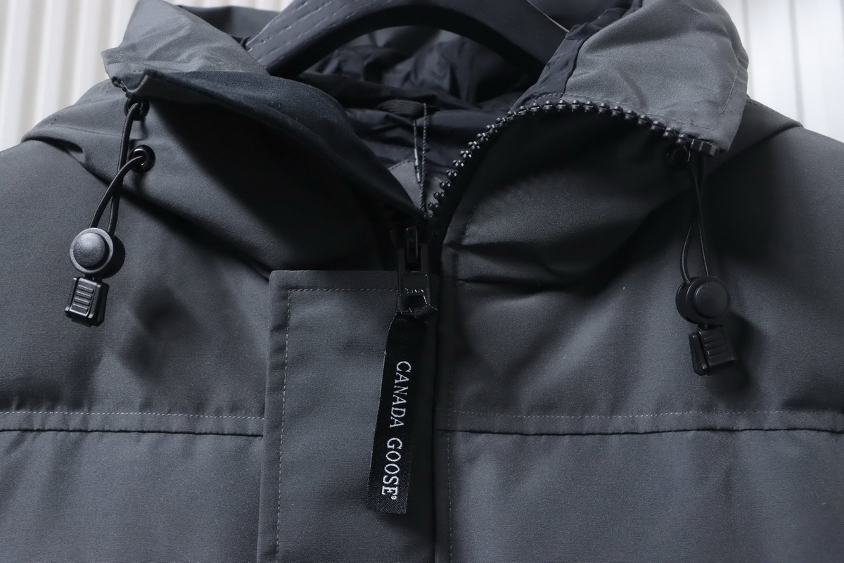 Canada Goose 17 Red Label Model Down Jacket Grey