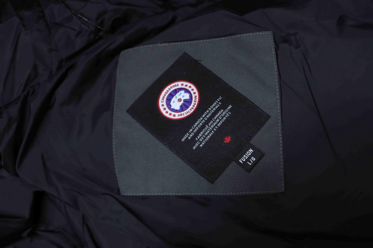 Canada Goose 17 Red Label Model Down Jacket Grey