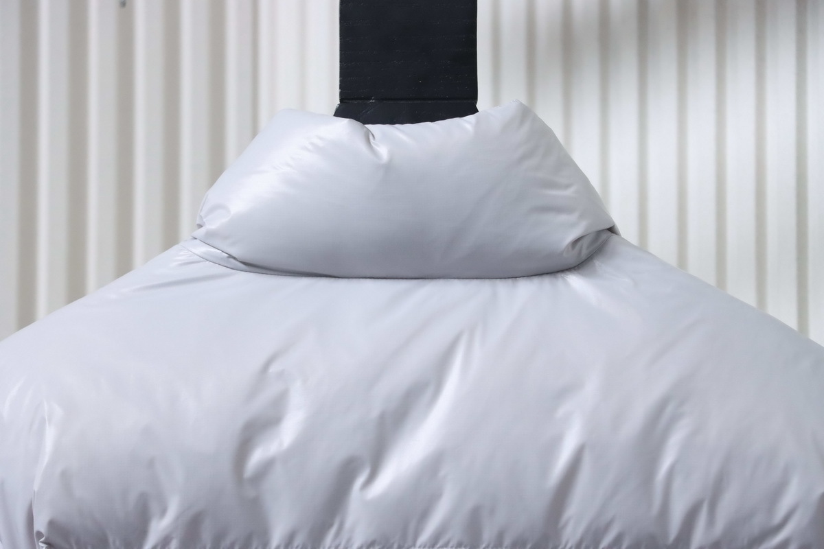 Canada Goose Cypress Cropped Puffer White Gray