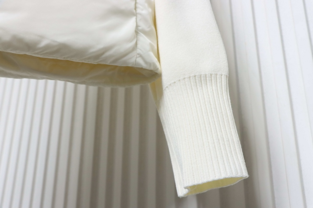 Canada Goose HyBridge Wide Quilt Knit Hoody White