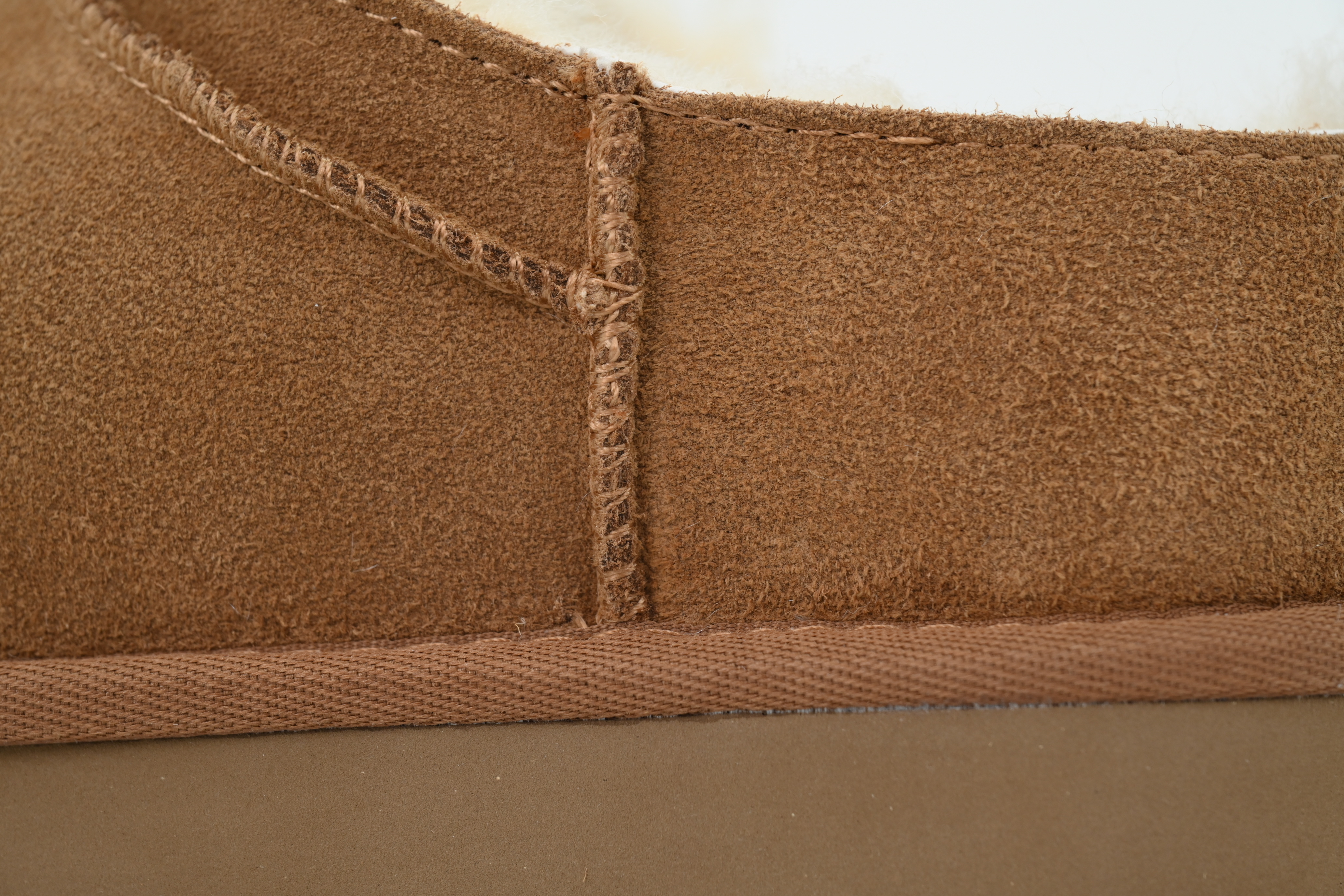 UGG Thin Base Chestnut Color