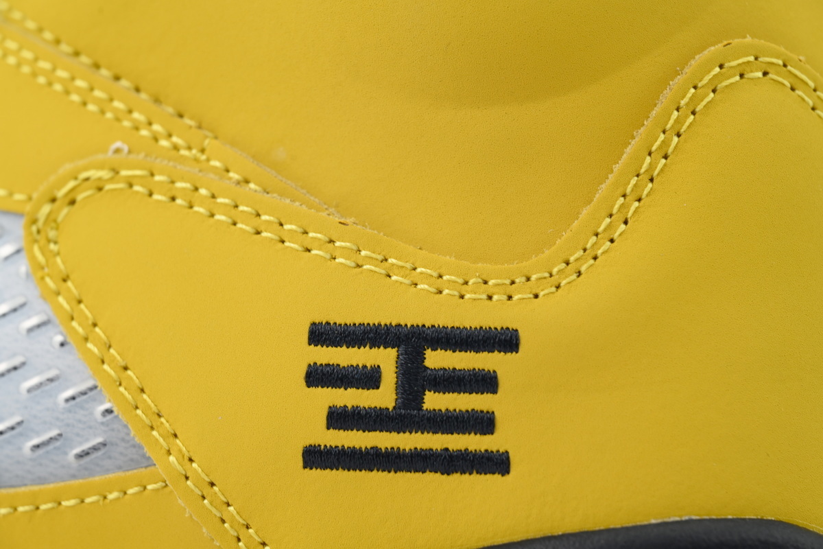 Air Jordan 5 Retro T23 Tokyo 2025 IO3372-700