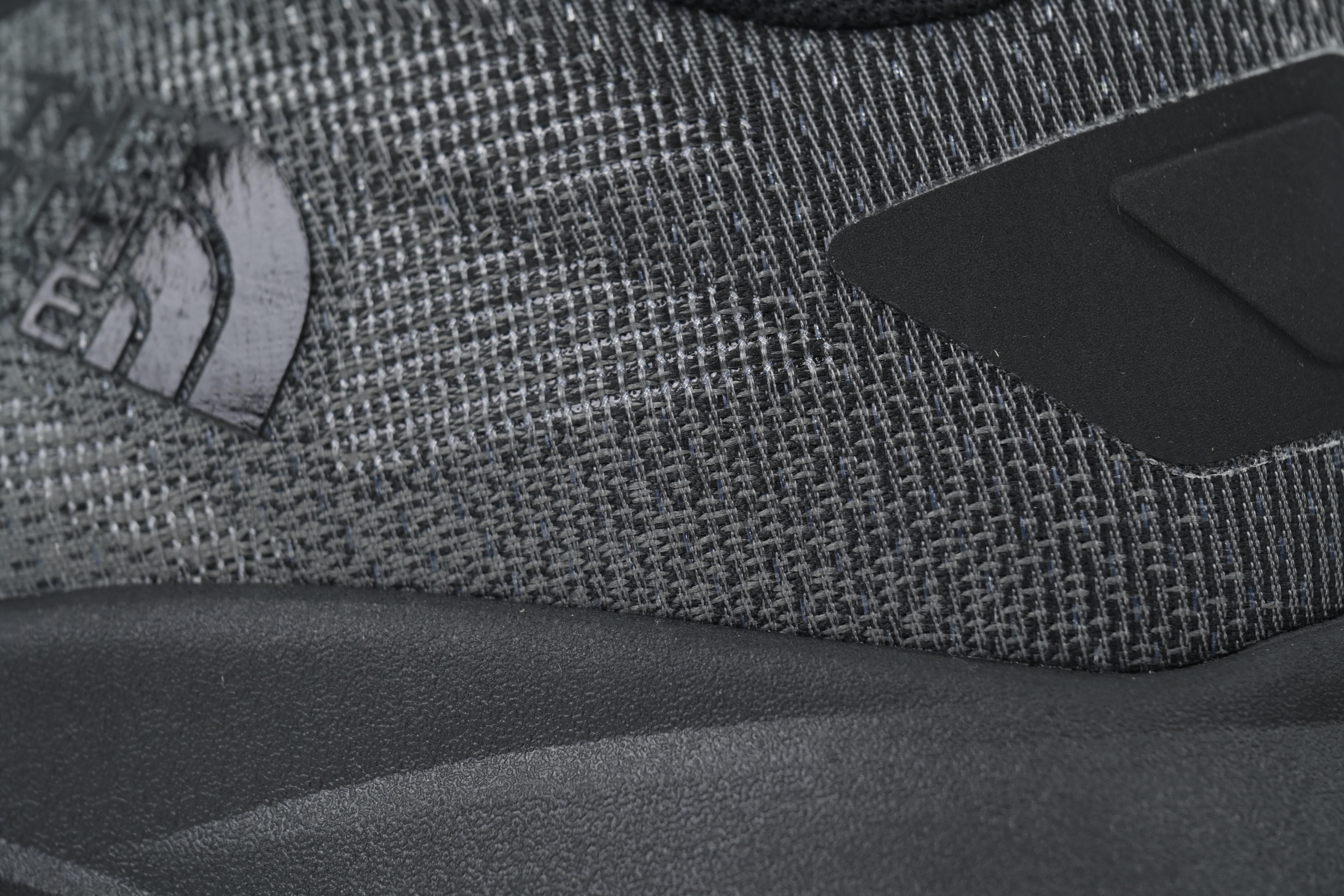 The North Face Vectiv Enduris 4 Black NF0A8AEP-W9O