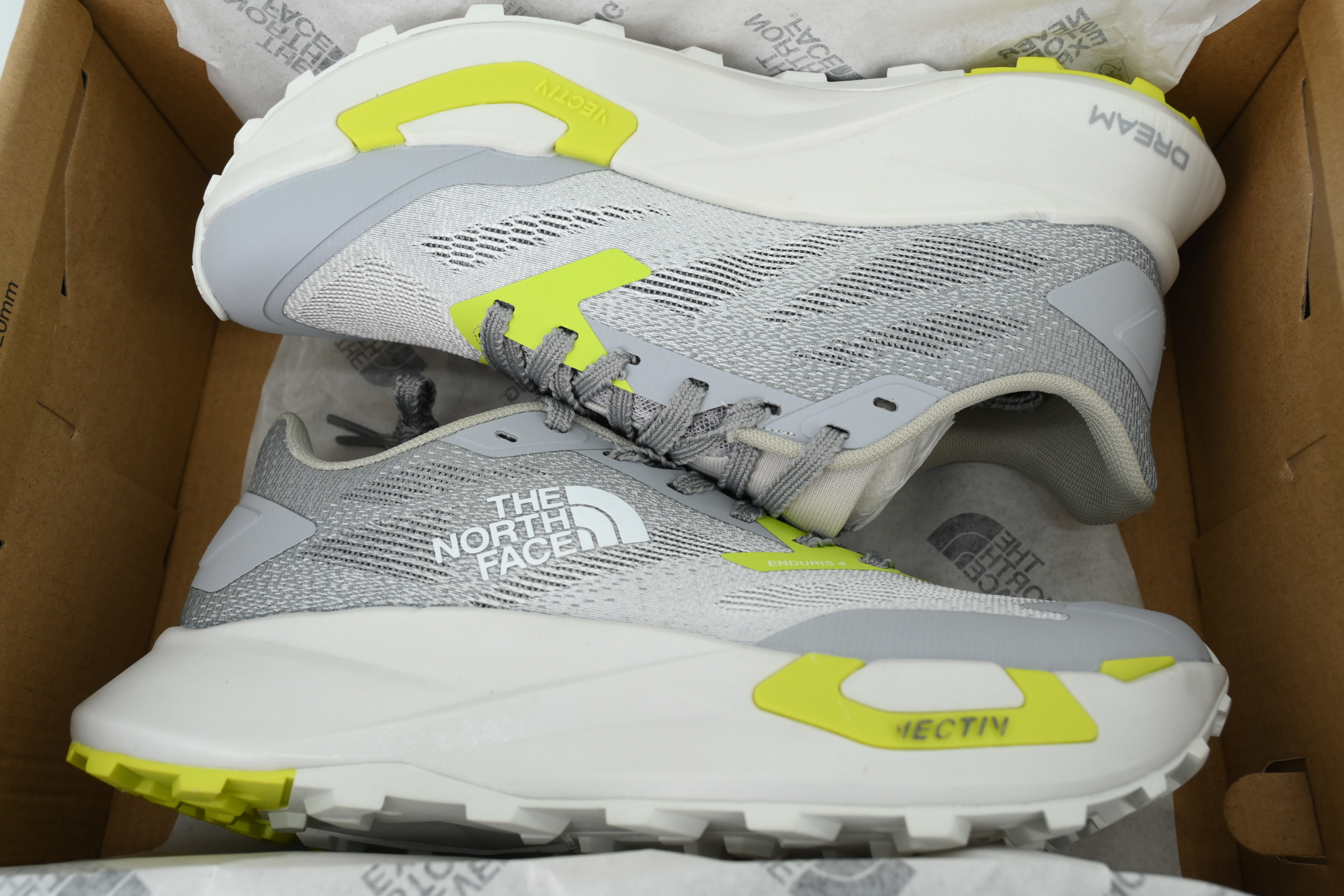 THE NORTH FACE Vectiv Enduris 4 Gray Yellow NF0A8AEP-CIY