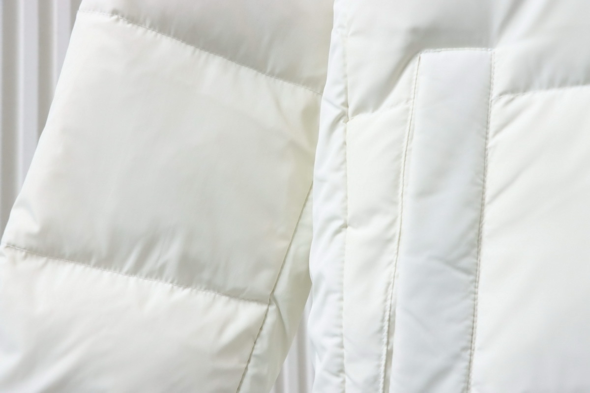 The North Face Long Nuptse Parka White