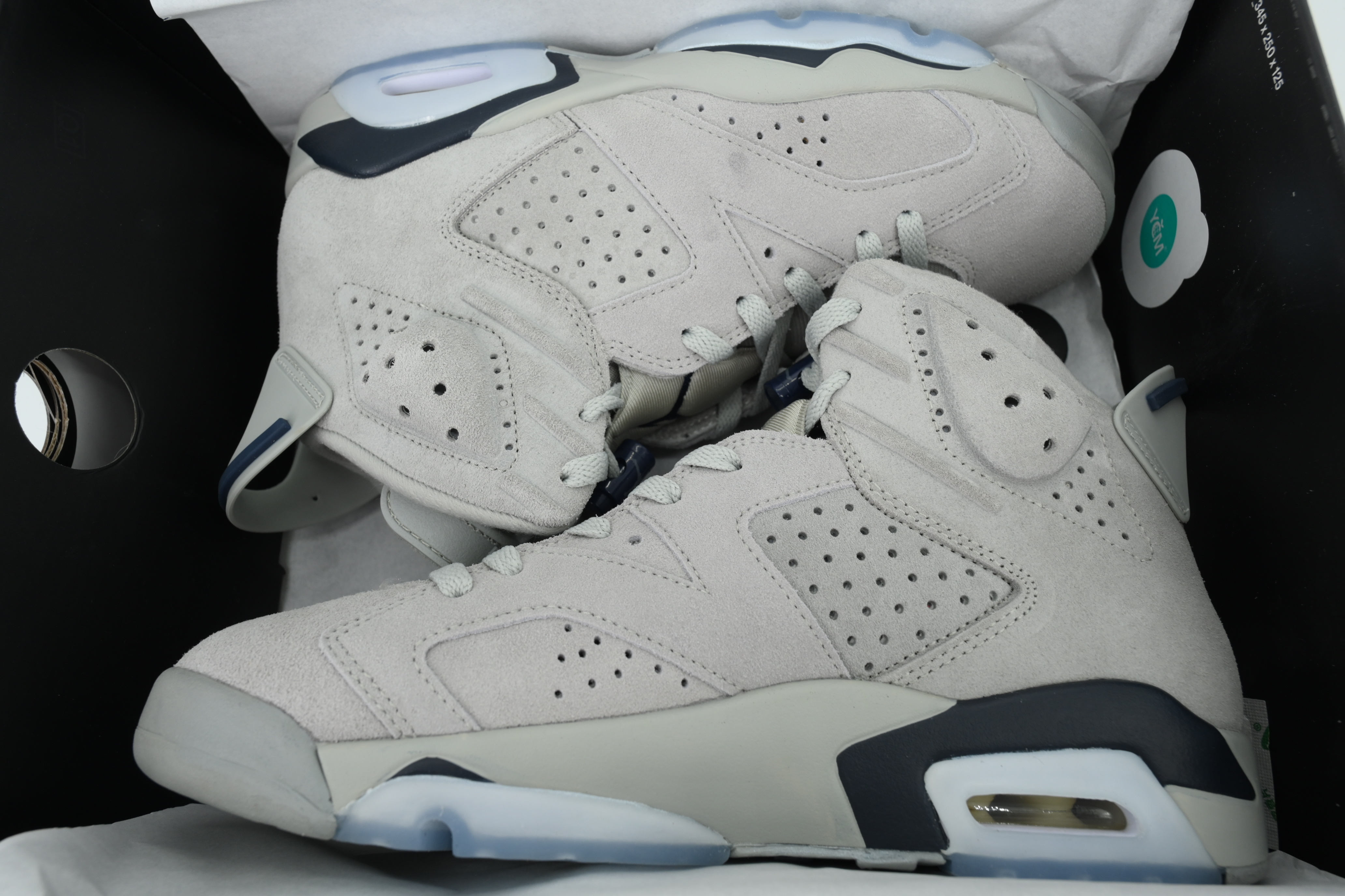Air Jordan 6 Retro GS Georgetown 384665-012