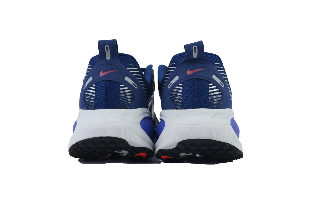 NIKE Vomero 18 Blue Void Blue Lightning HM6803-401