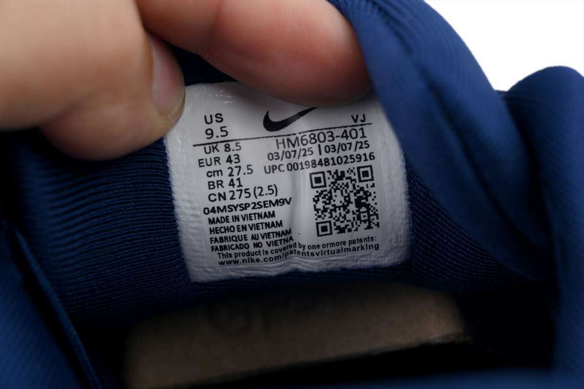 NIKE Vomero 18 Blue Void Blue Lightning HM6803-401