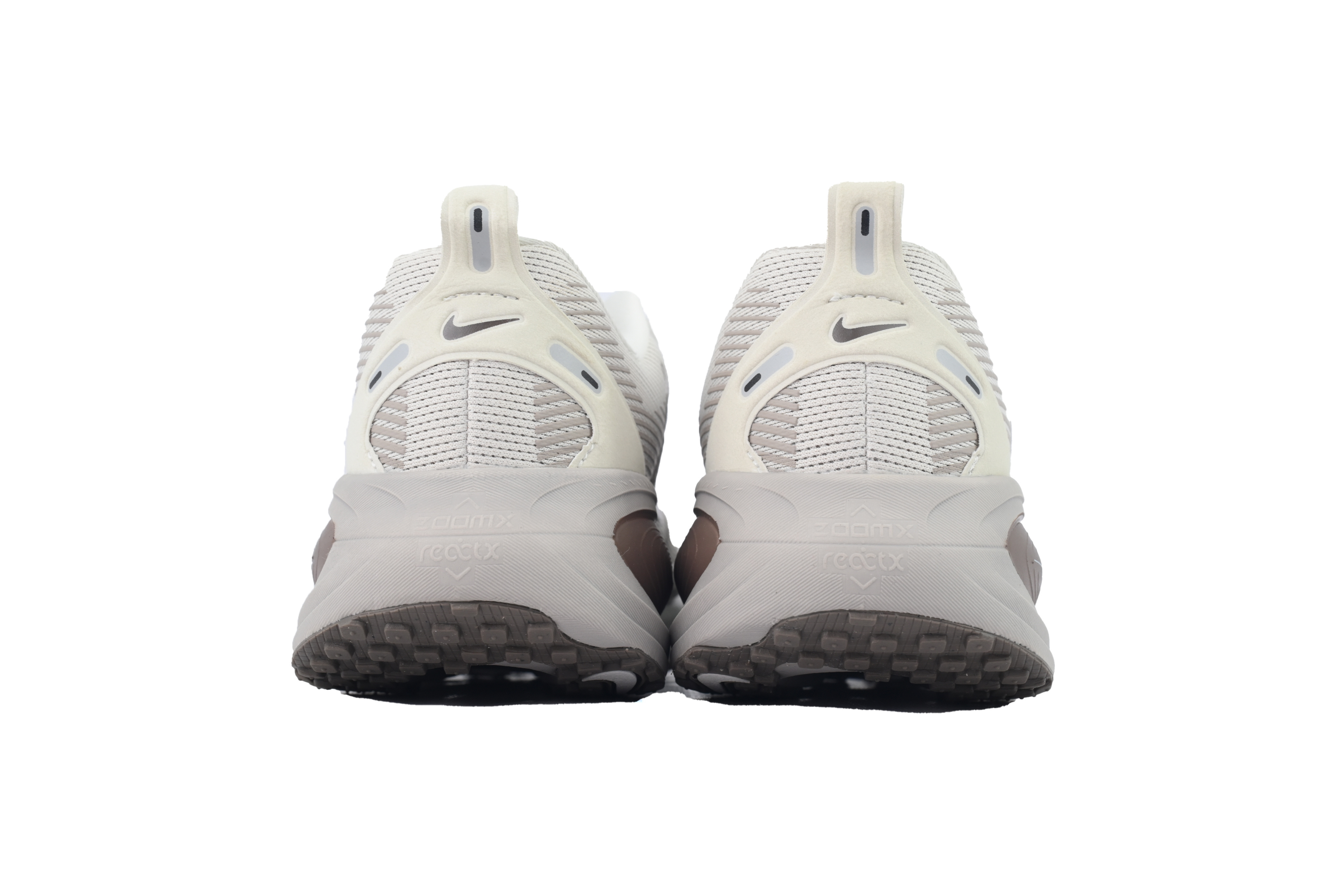 NIKE Vomero 18 Brown HM6804-003