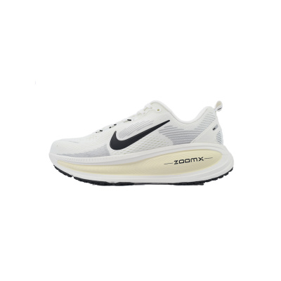 NIKE Vomero 18 Coconut Milk HM6803-101 01