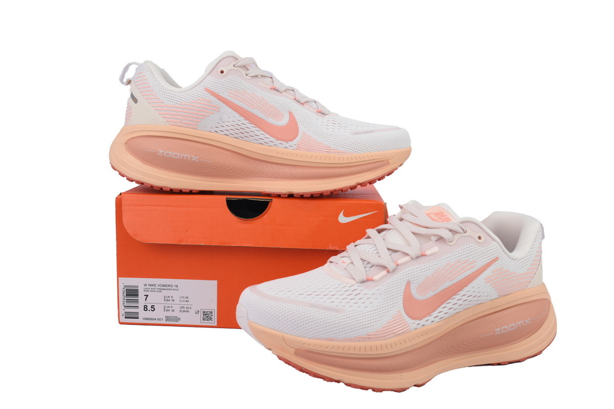 NIKE Vomero 18 Light Orange HM6804-601