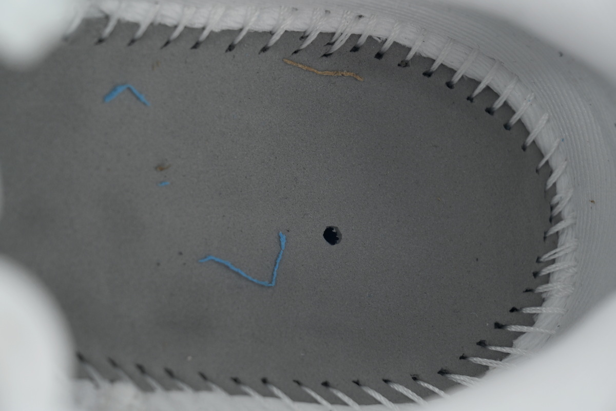 NIKE Vomero 18 Light Trails Pack IB8164-999