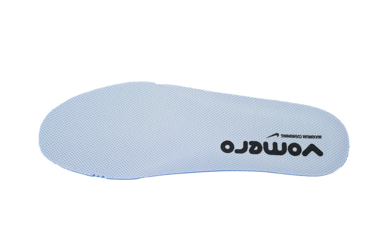 NIKE Vomero 18 Platinum Tint Siren Red HM6803-001