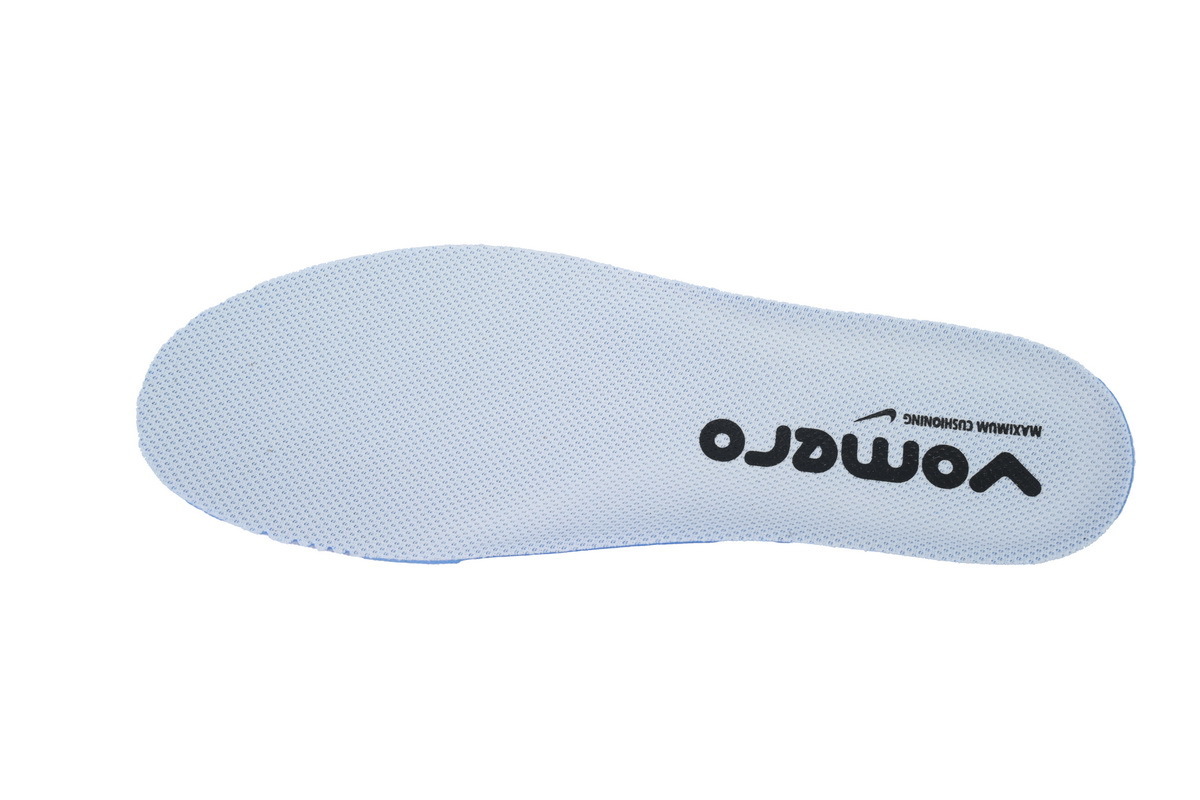 NIKE Vomero 18 Summit White Elemental Pink HM6804-105