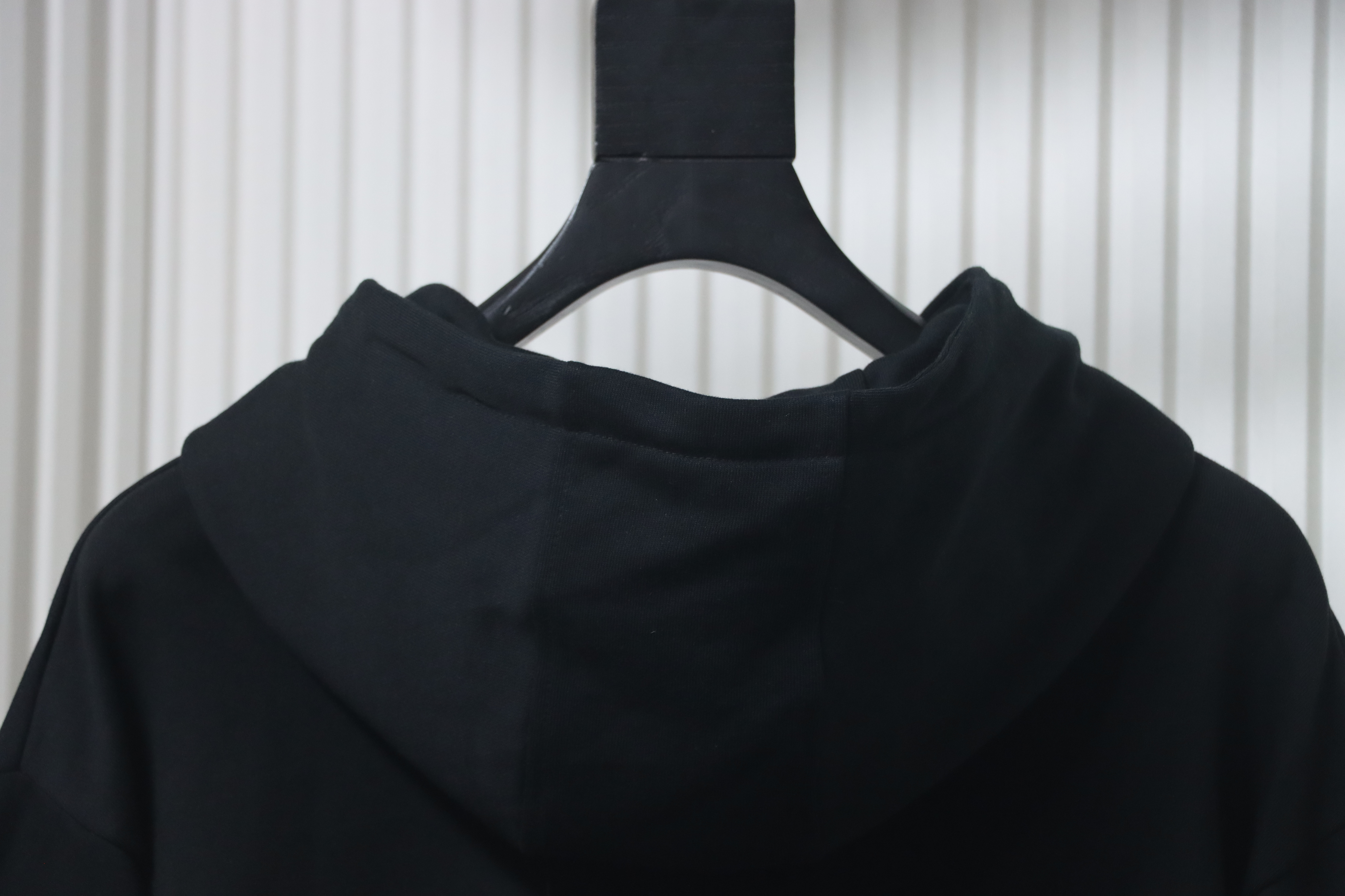 Gucci 25Fw Signature Logo Embroidered Hoodie White/Black