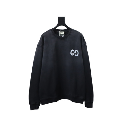 Gucci Washed Hand-Painted Letter Crew Neck Sweatshirt 01