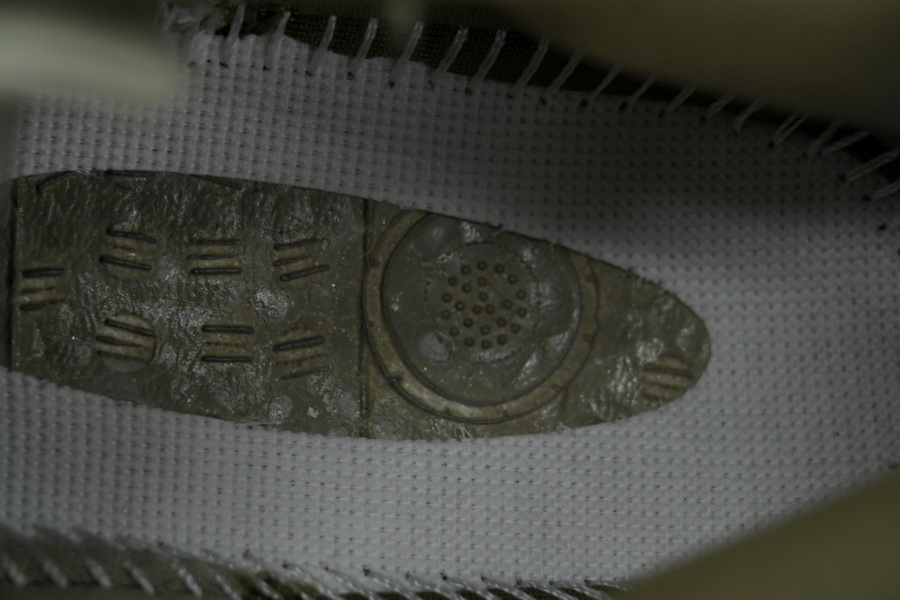 Adidas Ultra Boost 5 TR Silver Pebble IG9354