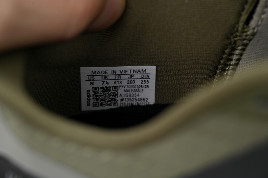 Adidas Ultra Boost 5 TR Silver Pebble IG9354